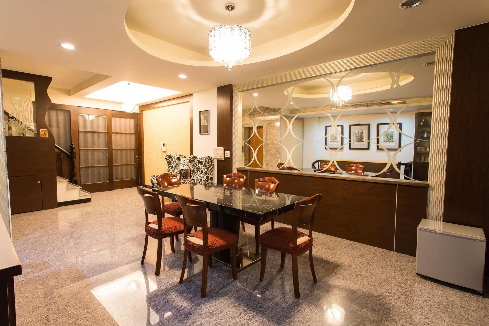 Eureka Bed & Breakfast Tainan Dış mekan fotoğraf