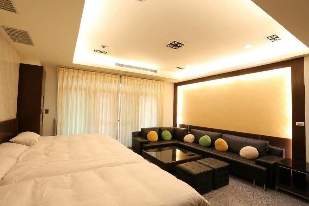 Eureka Bed & Breakfast Tainan Dış mekan fotoğraf