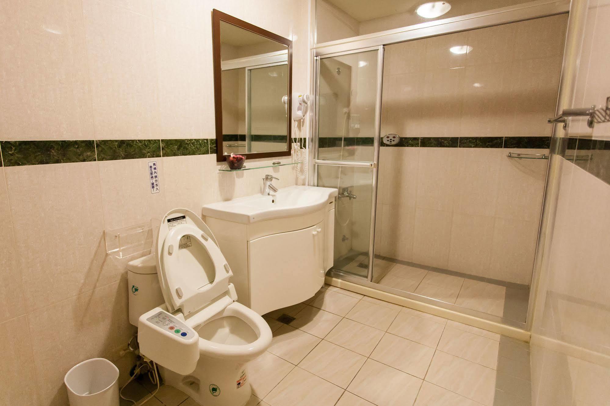 Eureka Bed & Breakfast Tainan Dış mekan fotoğraf