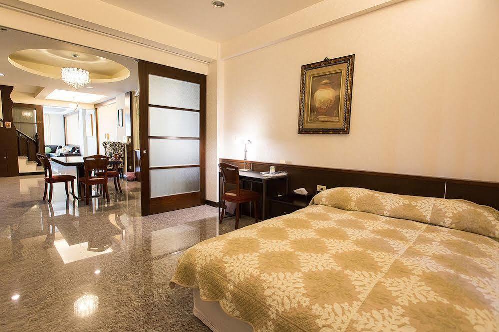 Eureka Bed & Breakfast Tainan Dış mekan fotoğraf